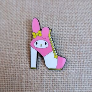 loungefly pin my melody shoe hello kitty